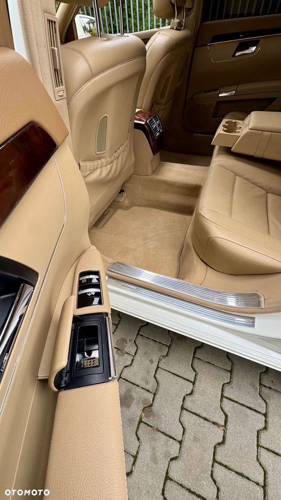 Mercedes-Benz Klasa S 500 L 4-Matic - 31