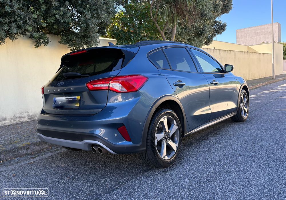 Ford Focus 1.0 EcoBoost Active X - 5
