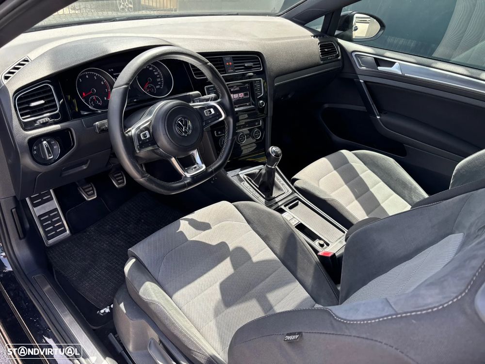 VW Golf 1.2 TSi R-Line - 9