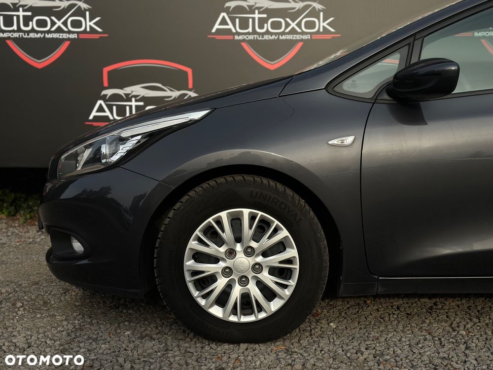 Kia Ceed 1.4 CVVT Attract plus - 3