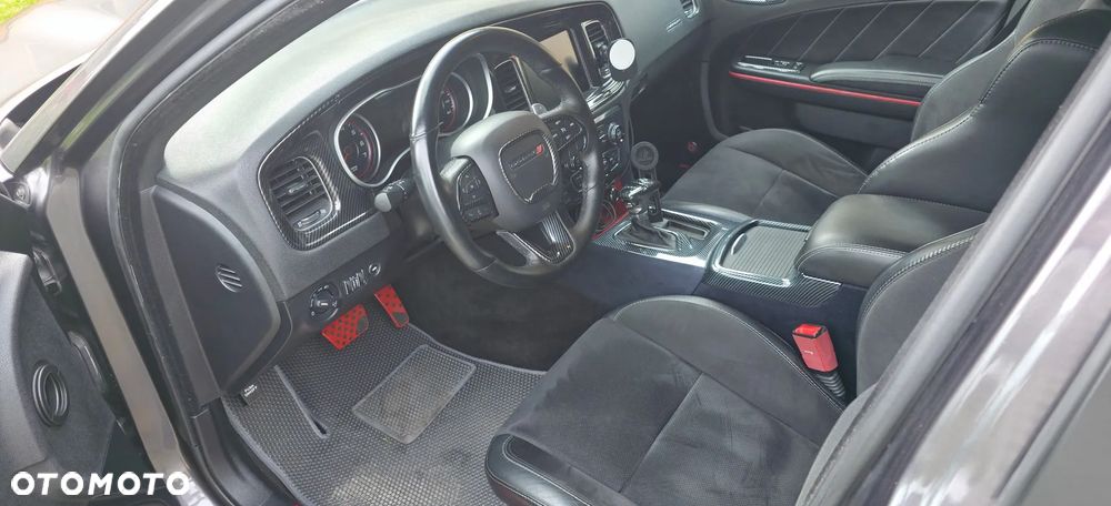 Dodge Charger 5.7 R/T - 11