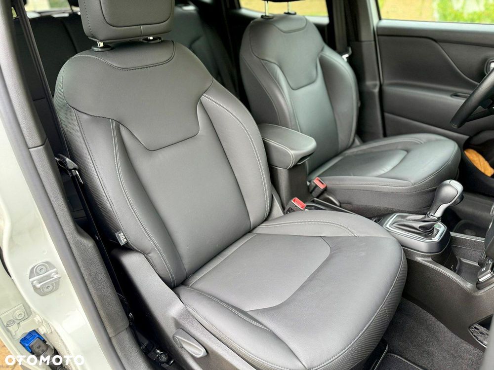 Jeep Renegade - 10