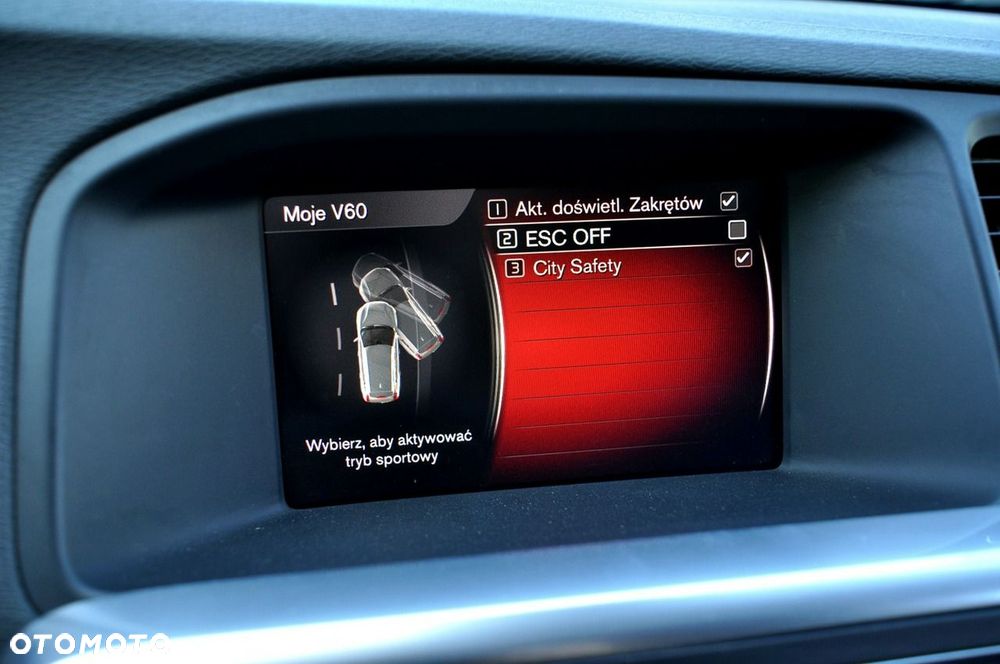 Volvo V60 D2 Drive-E Momentum - 32