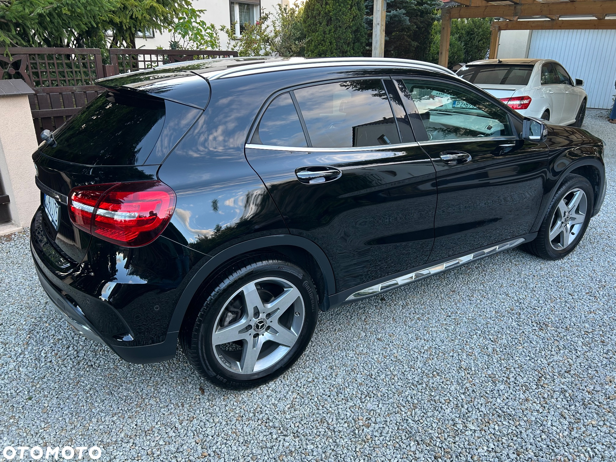 Mercedes-Benz GLA 200 7G-DCT AMG Line - 4