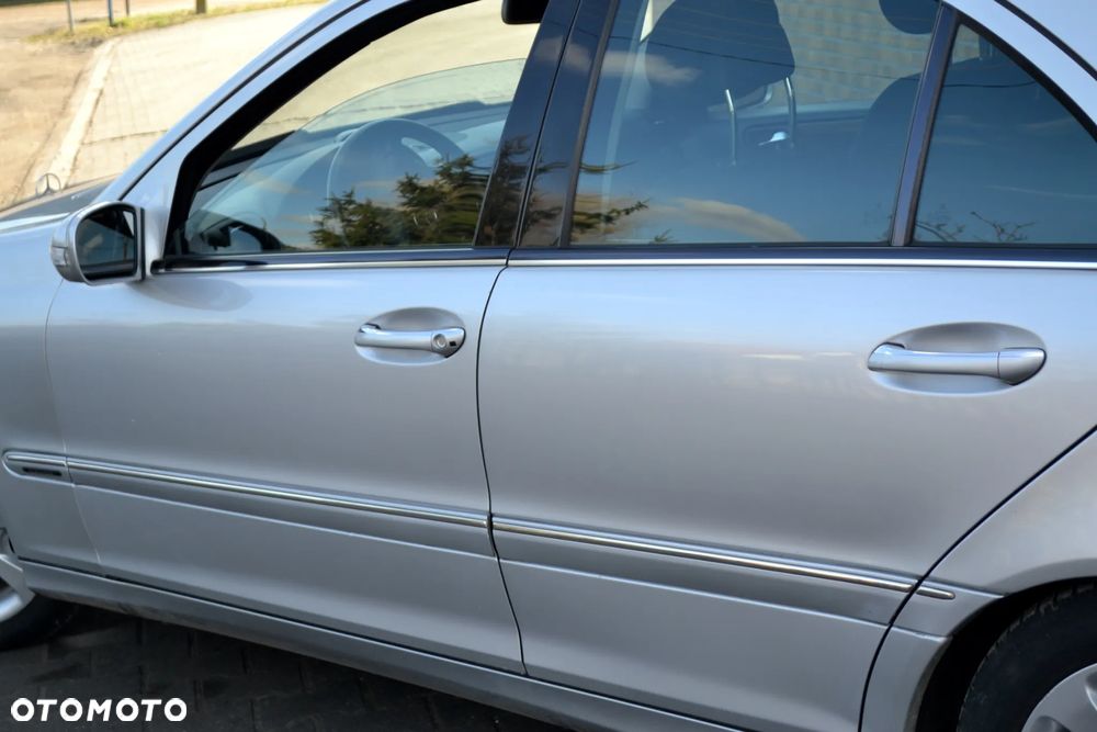 Mercedes-Benz Klasa C 200 Kompressor Automatik Elegance - 15