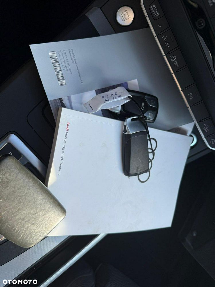 Audi Q5 2.0 TDI Quattro Design S tronic - 29