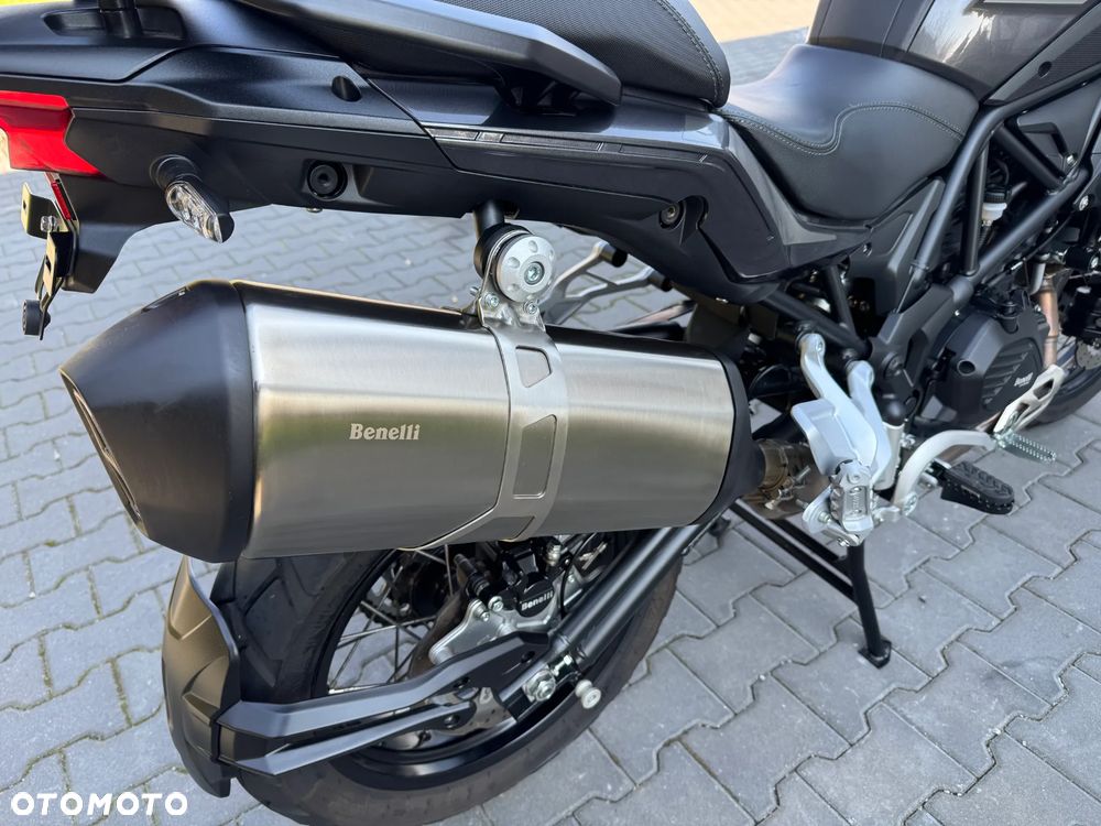 Benelli TRK 502X - 15