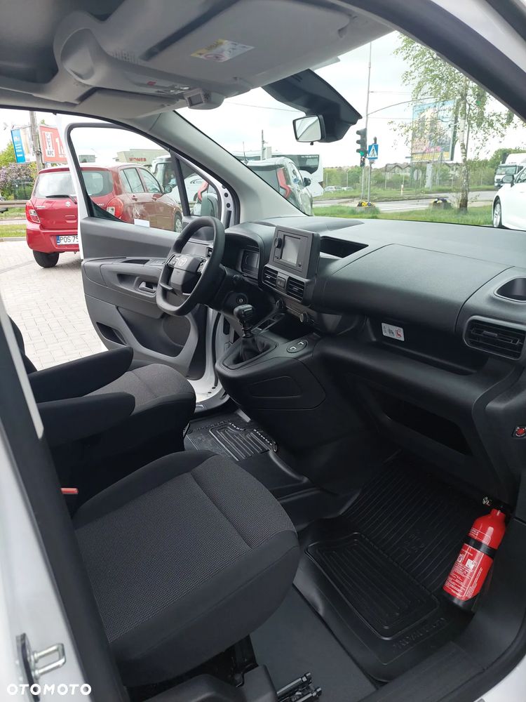 Toyota Proace City Verso 1.5 D-4D Combi - 5