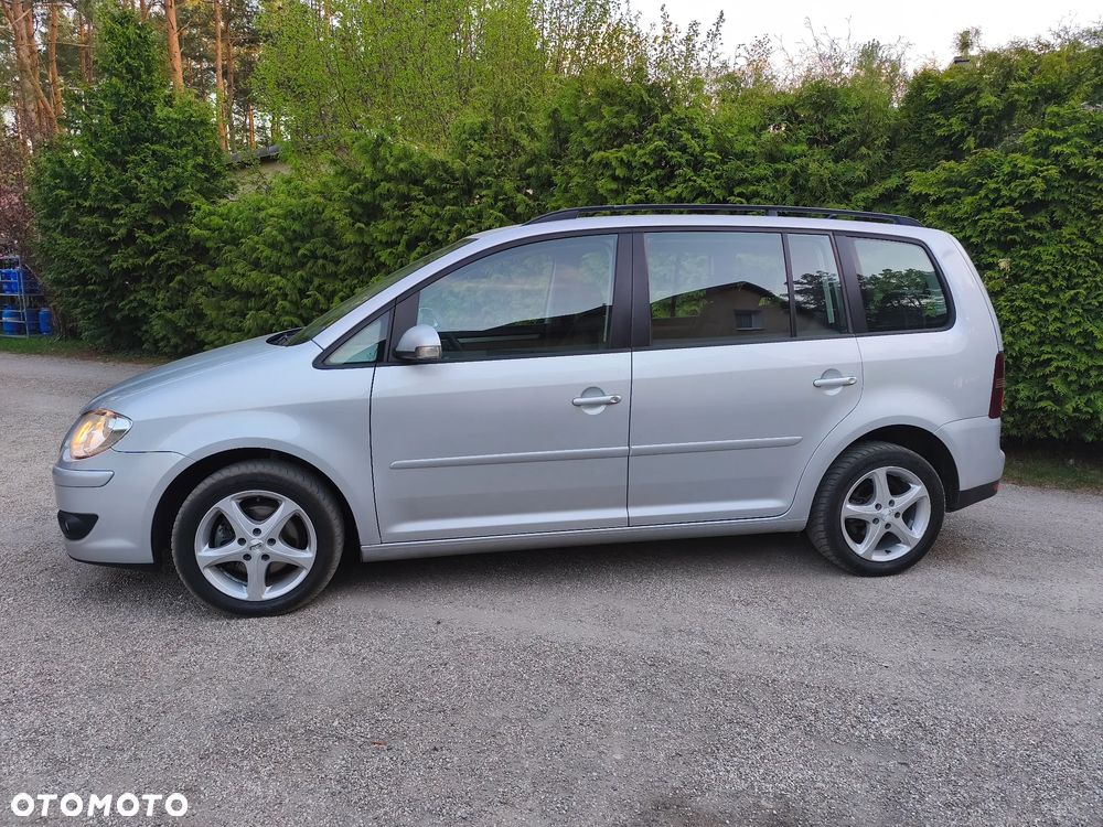 Volkswagen Touran 1.9 TDI DPF Trendline - 3