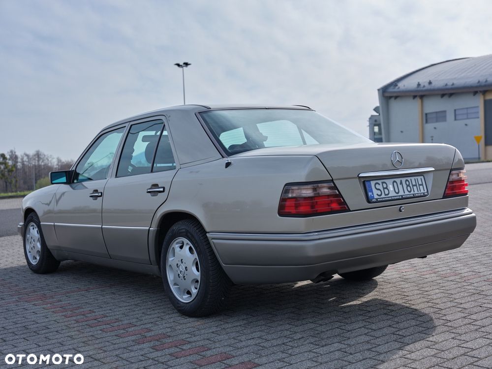 Mercedes-Benz Klasa E - 5