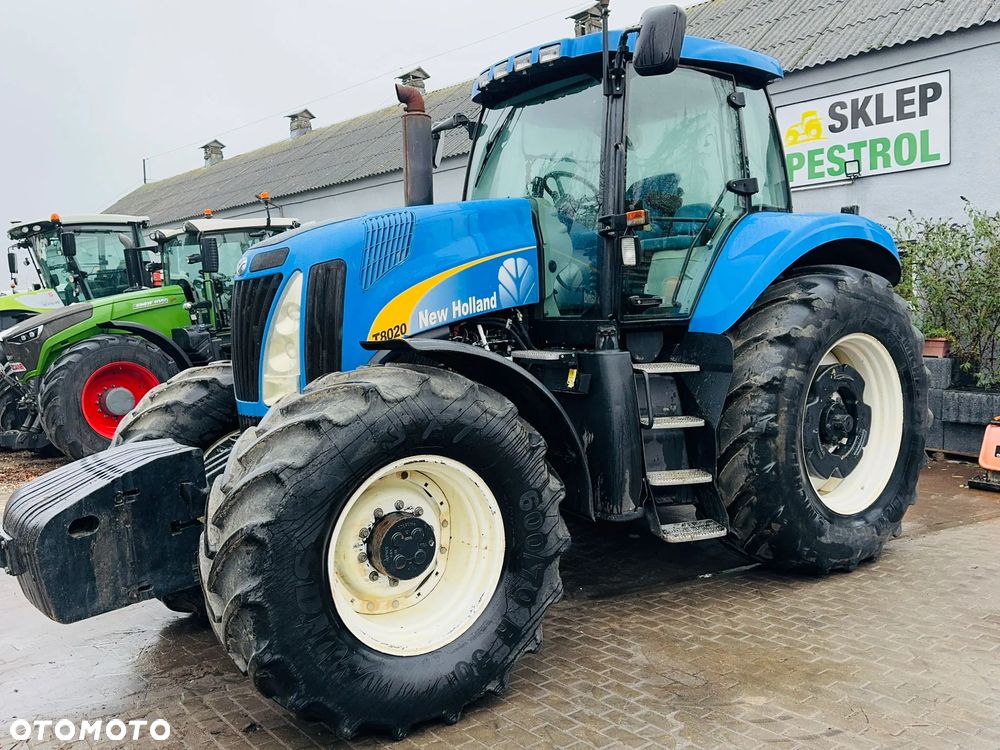 New Holland T8020 - 7