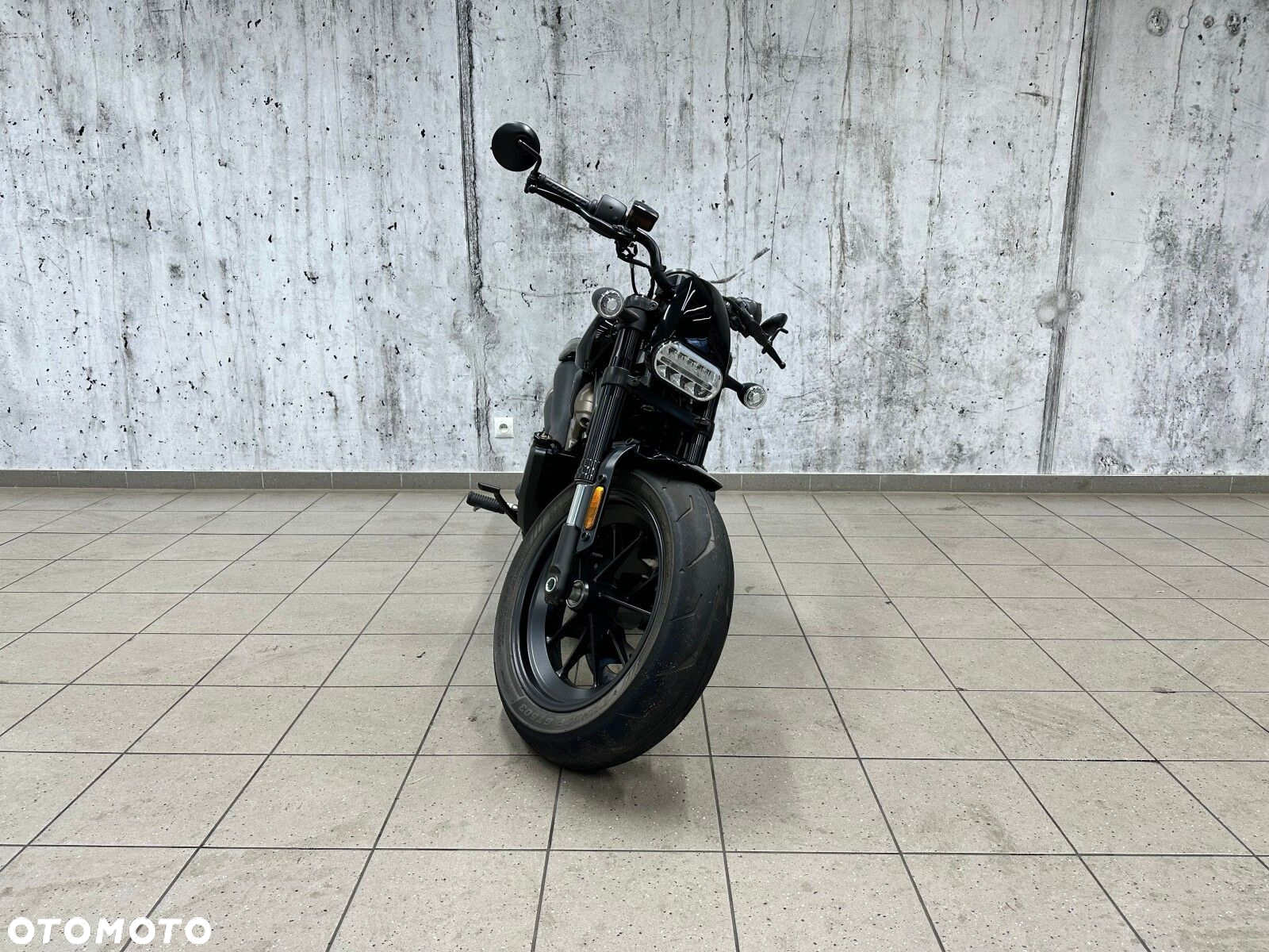 Harley-Davidson Sportster - 8
