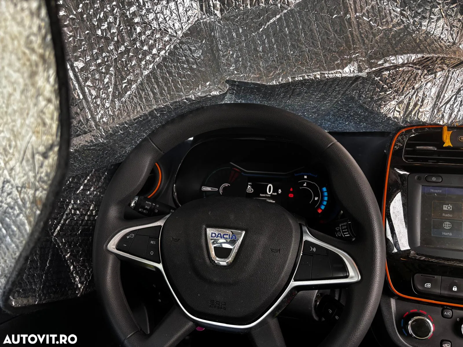 Dacia Spring Expression - 5