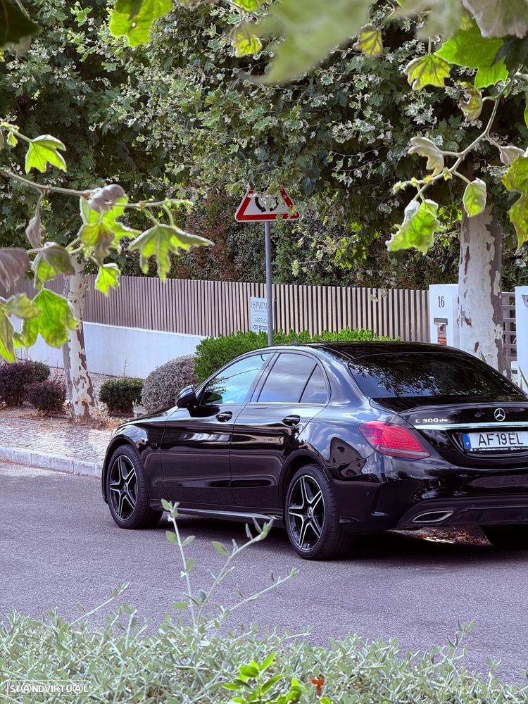 Mercedes-Benz C 300 de T 9G-TRONIC AMG Line - 32