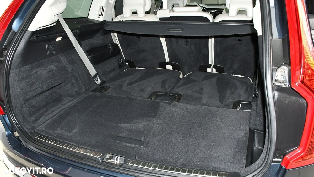 Volvo XC 90 B5 D AWD Geartronic Inscription - 22