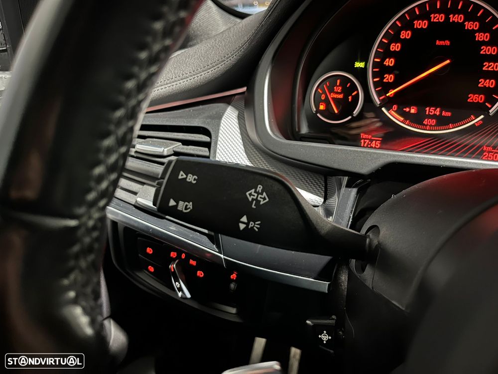 BMW X6 40 d xDrive Pack M - 29