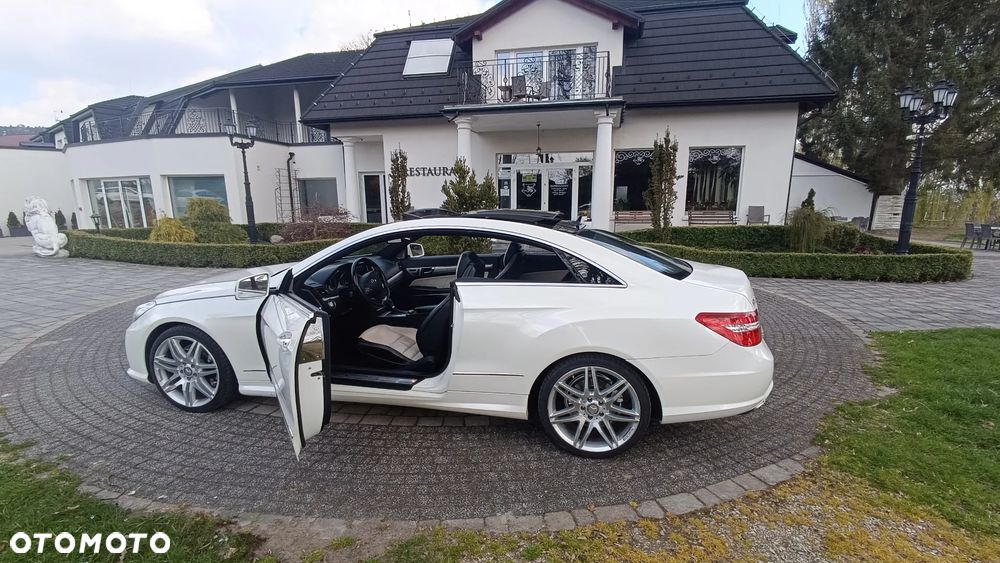 Mercedes-Benz Klasa E 500 7G-TRONIC Avantgarde - 14