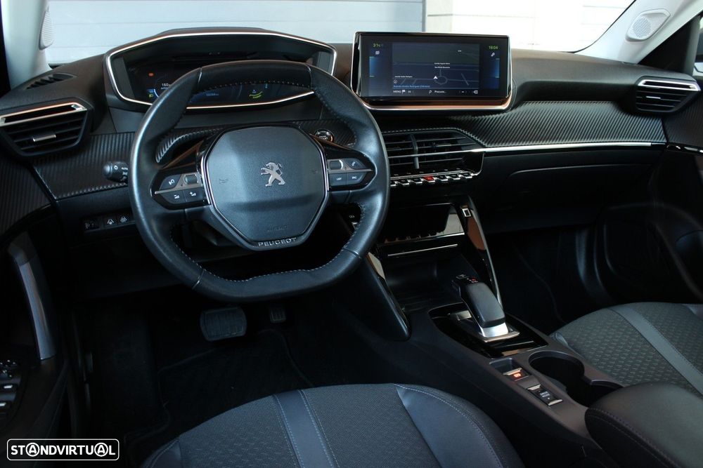 Peugeot e-2008 Allure - 24