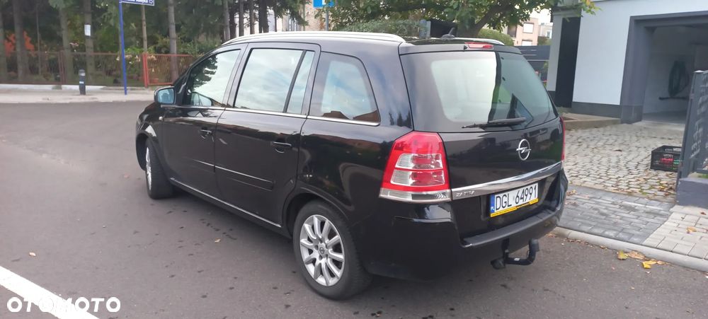 Opel Zafira 2009 photo 3