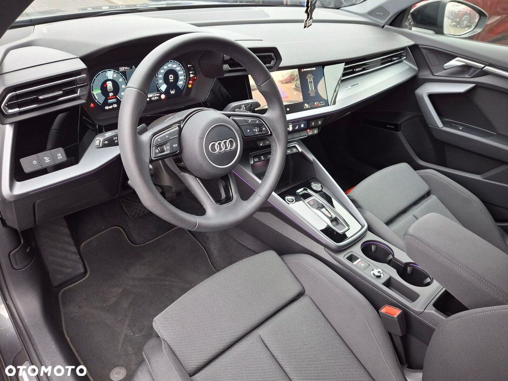 Audi A3 Sportback - 13