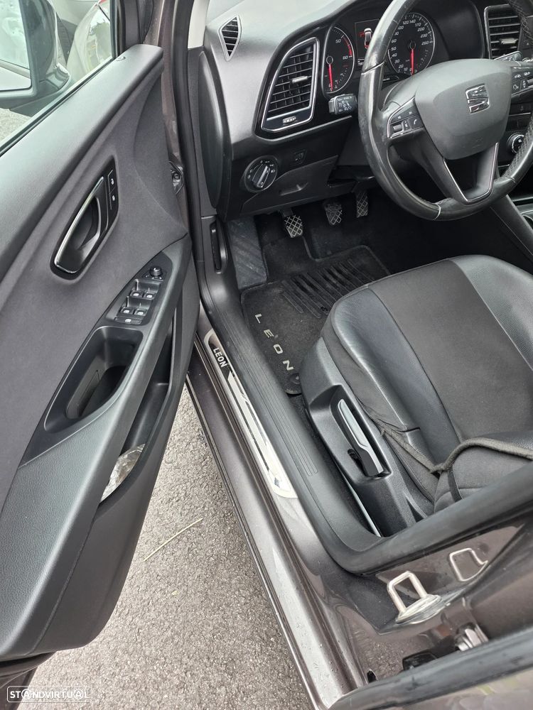 SEAT Leon ST 1.6 TDI Style Ecomotive - 10