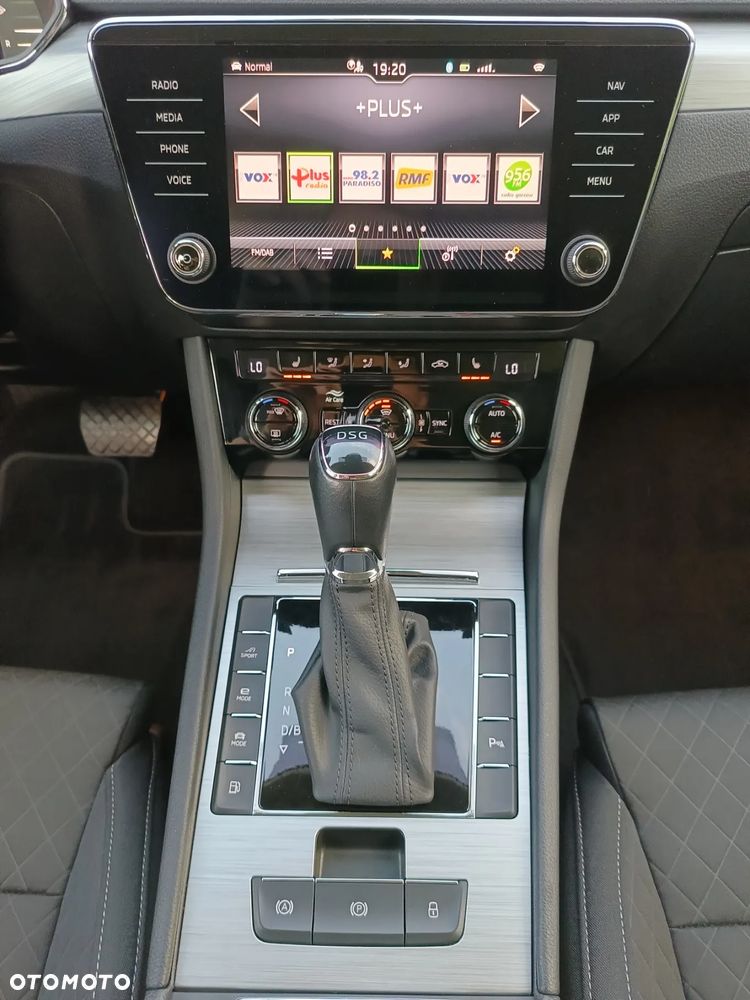 Skoda Superb 1.4 TSI Plug-In Hybrid Sportline DSG - 10