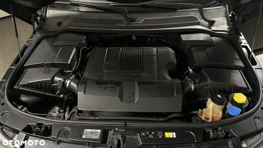 Land Rover Discovery 5.0 V8 HSE - 9