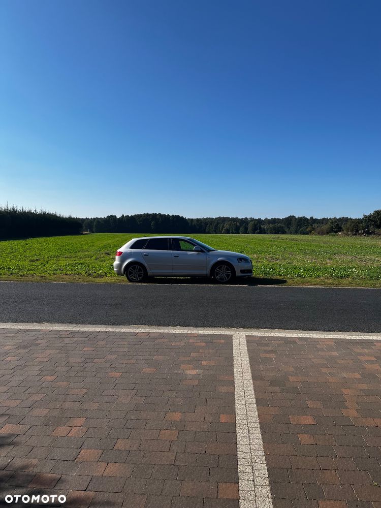 Audi A3 Sportback 2.0 TDI DPF Ambition - 1