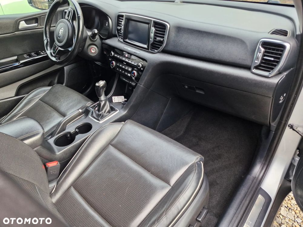 Kia Sportage 1.7 CRDI 2WD Spirit - 31