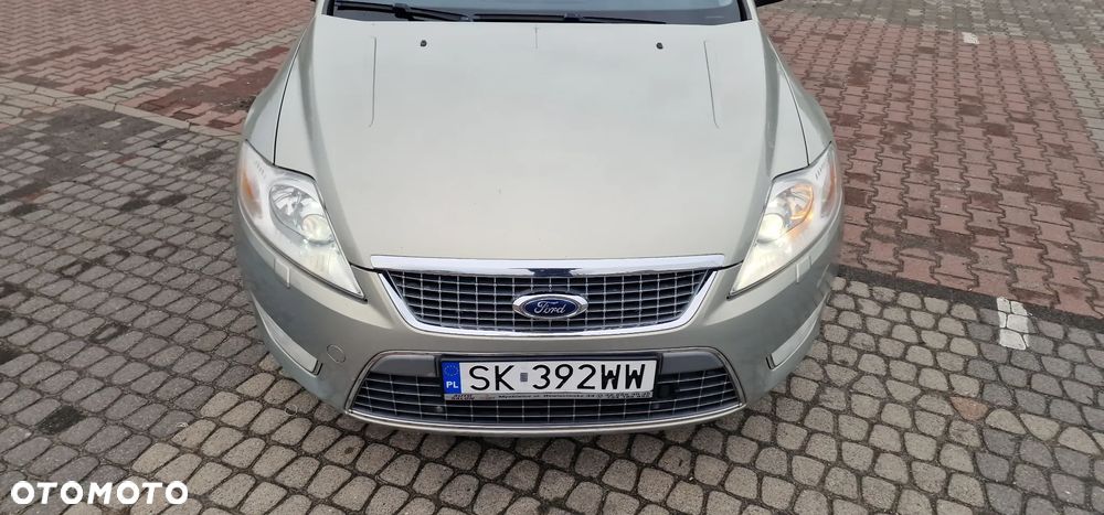 Ford Mondeo 2.0 FF Titanium - 35