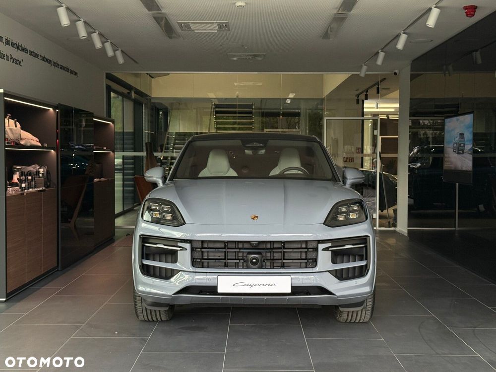 Porsche Cayenne - 3