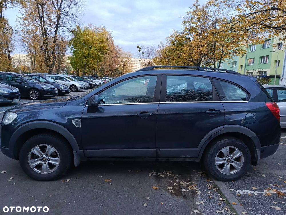 Chevrolet Captiva 2.4 LS - 22
