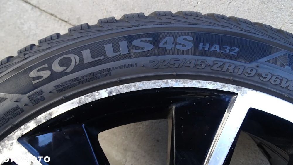 SEAT ATECA 575 - felga 8Jx19H2 ET45 5x112 - 4