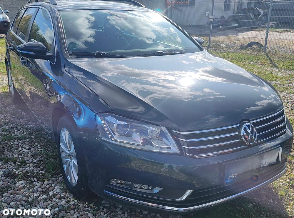 Volkswagen Passat 2.0 TDI 4Motion DSG BlueMotion Tech Comfortline - 2