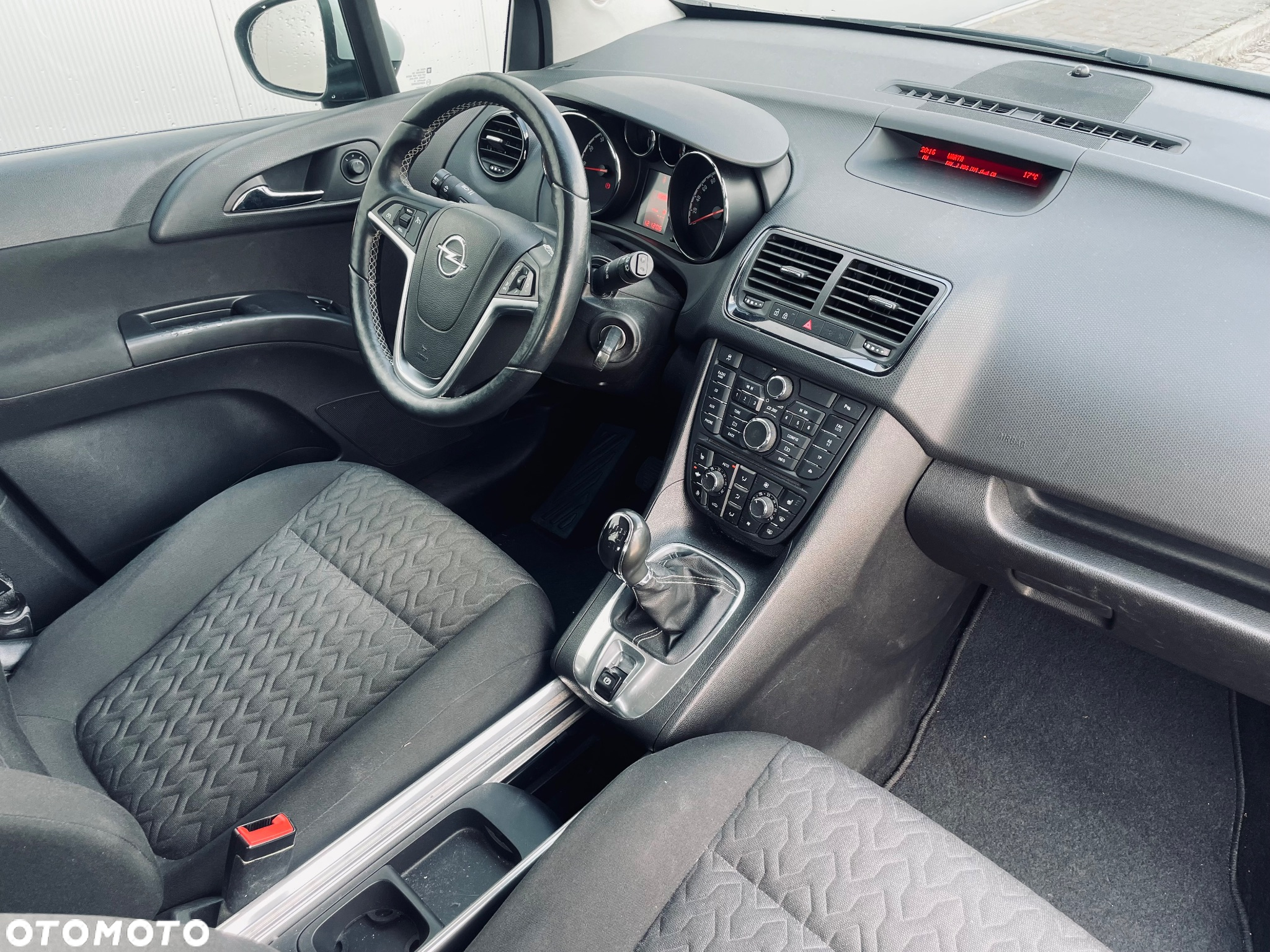 Opel Meriva 1.4 Active - 26