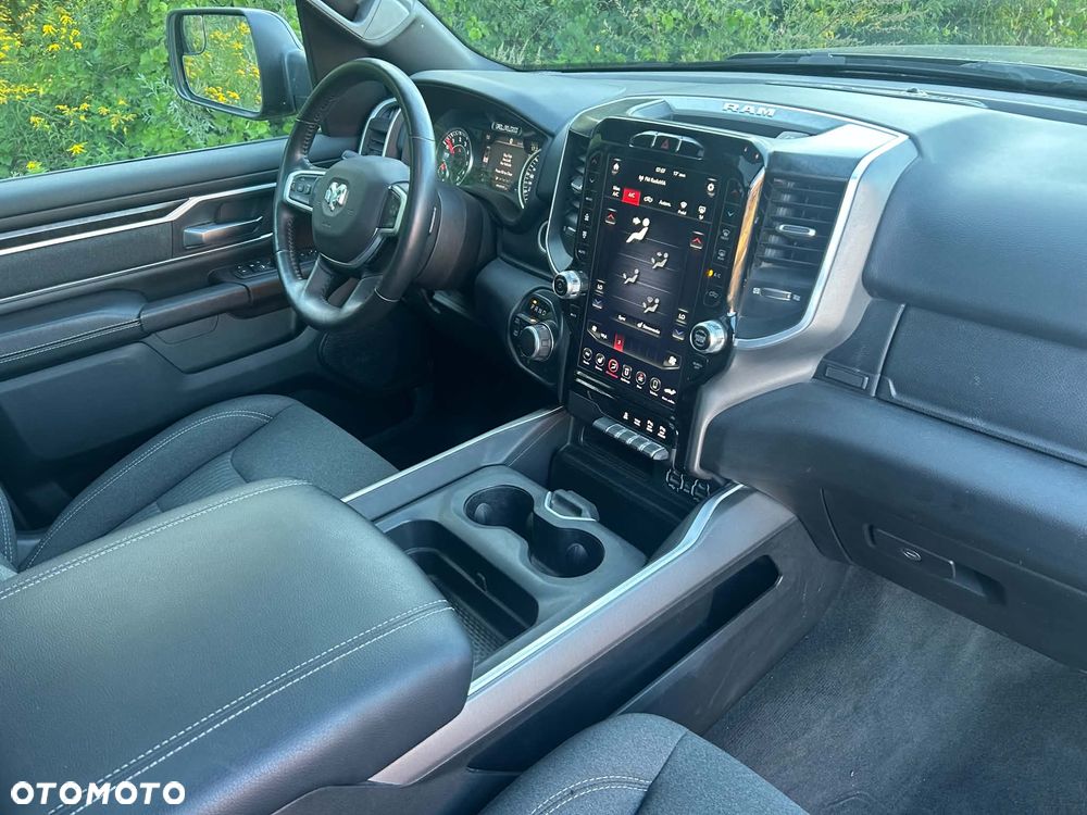 RAM 1500 - 11