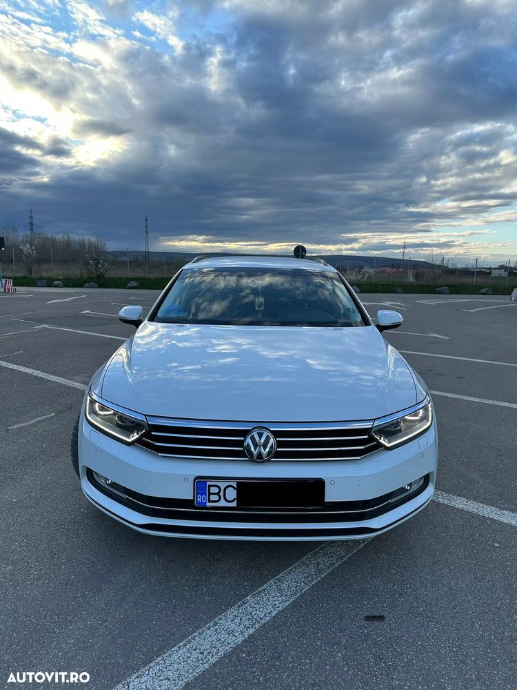 Volkswagen Passat 2.0 TDI SCR DSG Highline - 3