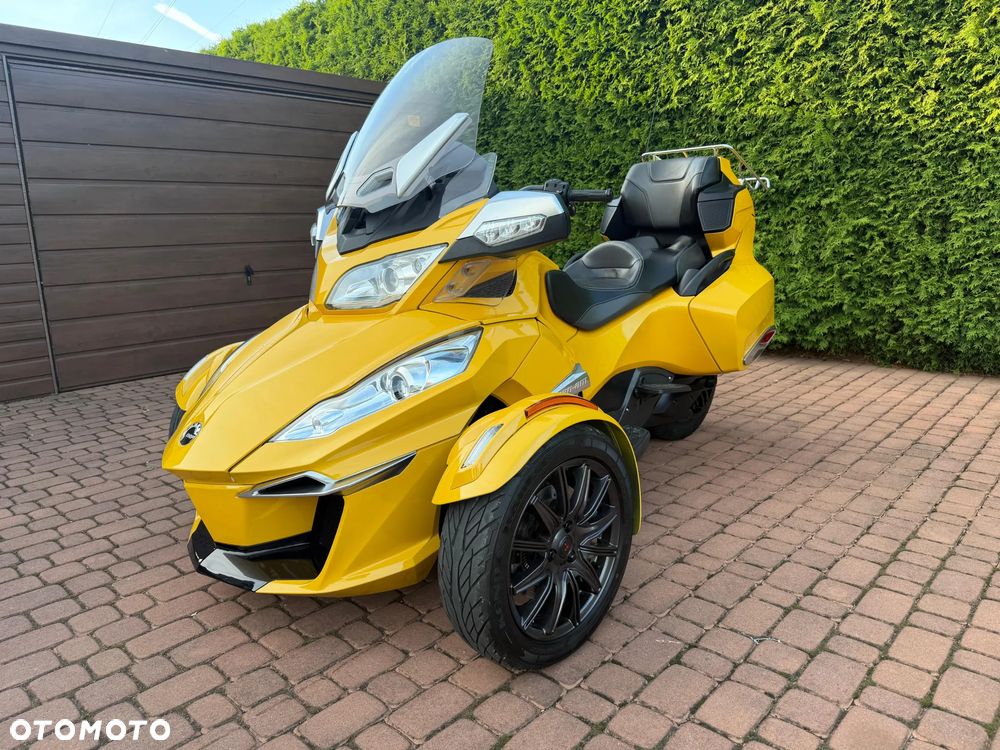 Can-Am Spyder - 1