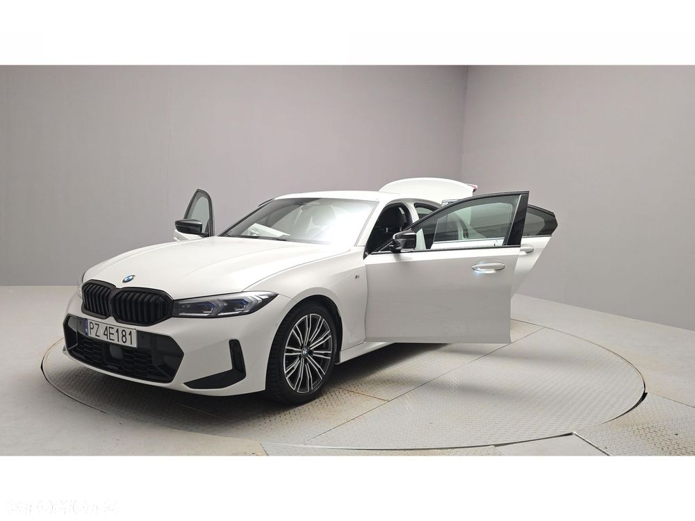 BMW Seria 3 320d xDrive mHEV M Sport sport - 15