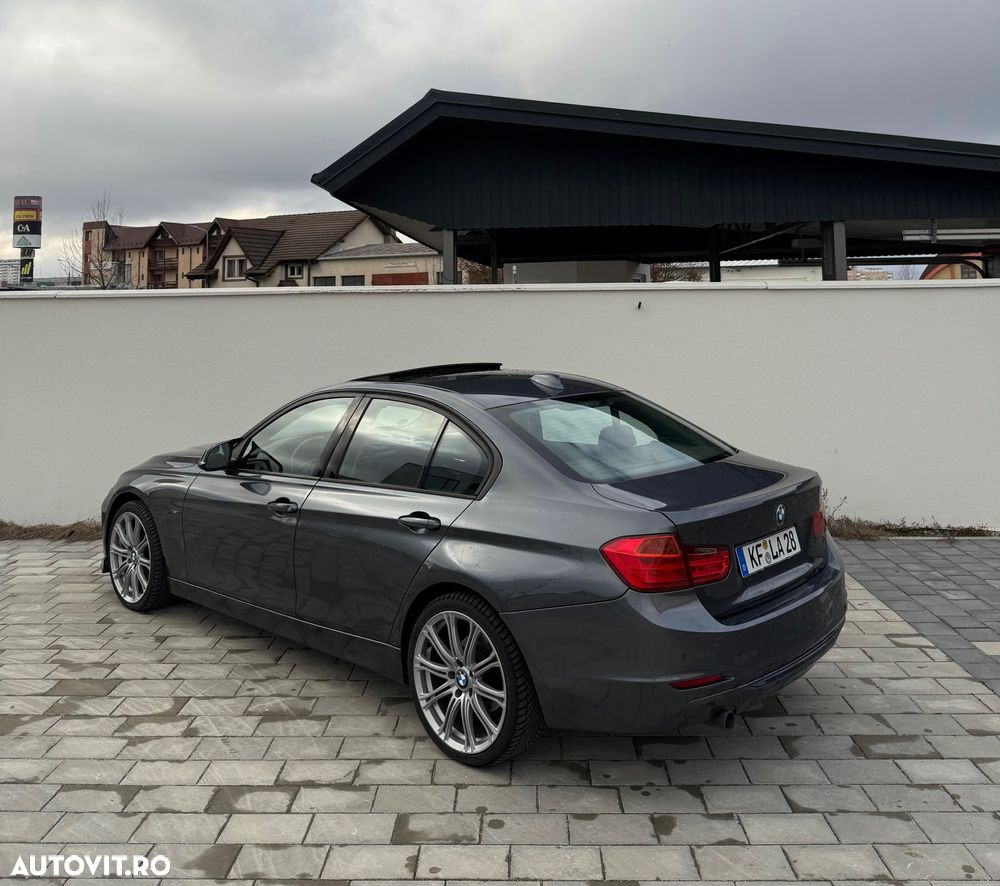 BMW Seria 3 318d Sport Line - 4