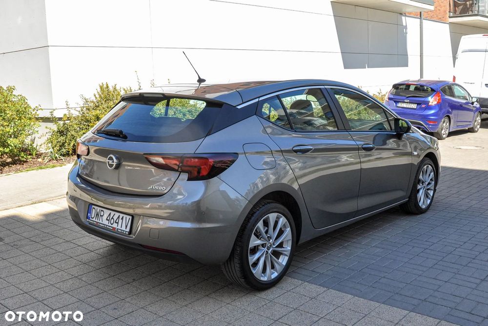 Opel Astra - 4