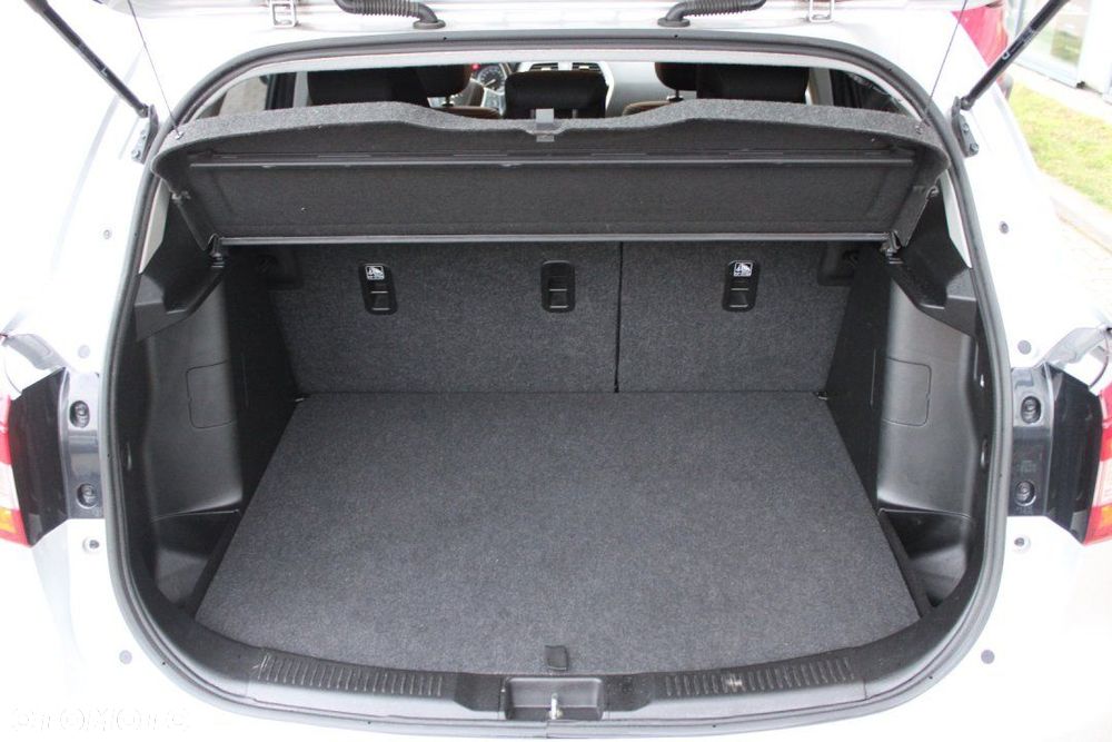 Suzuki SX4 S-Cross - 13