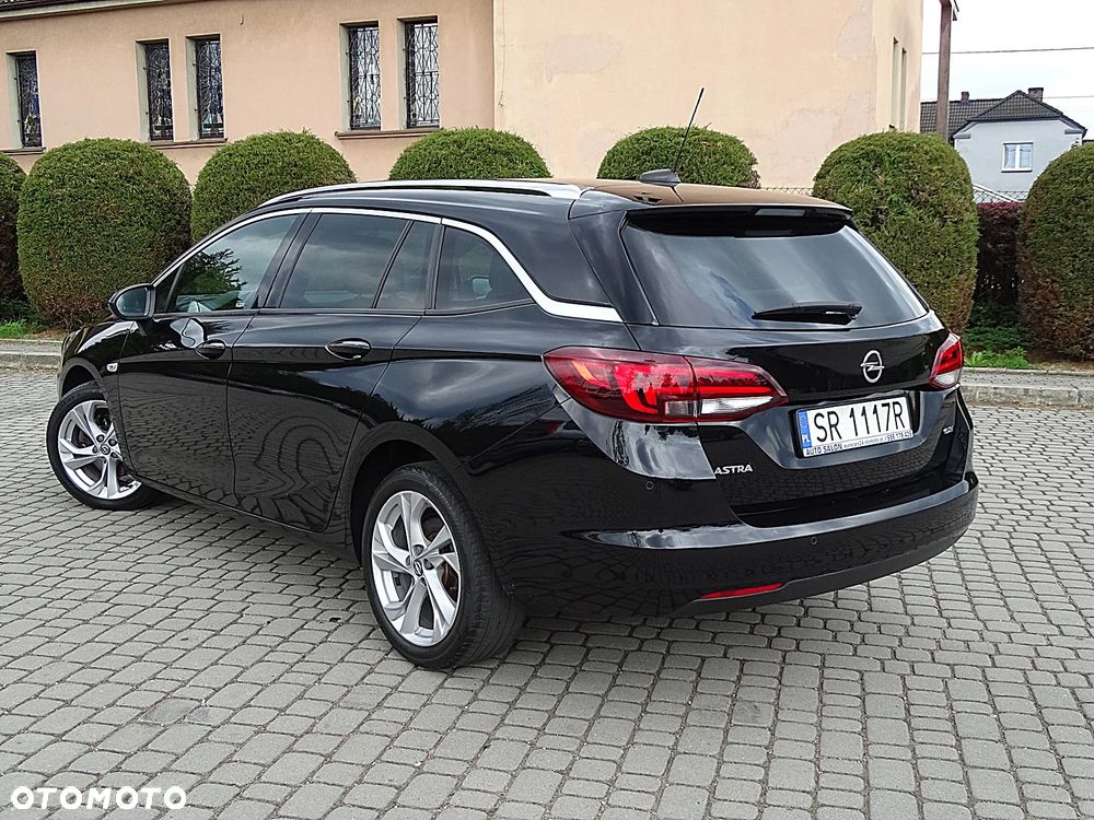 Opel Astra 1.6 CDTI Elite S&S - 3