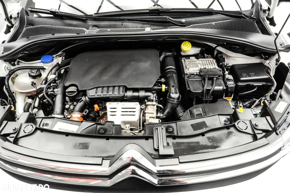 Citroën C3 1.2 PureTech S&S BVM Shine - 25