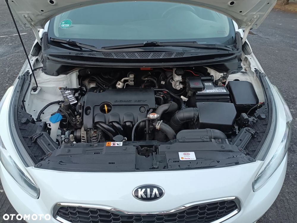 Kia Ceed 1.4 CVVT Vision - 20