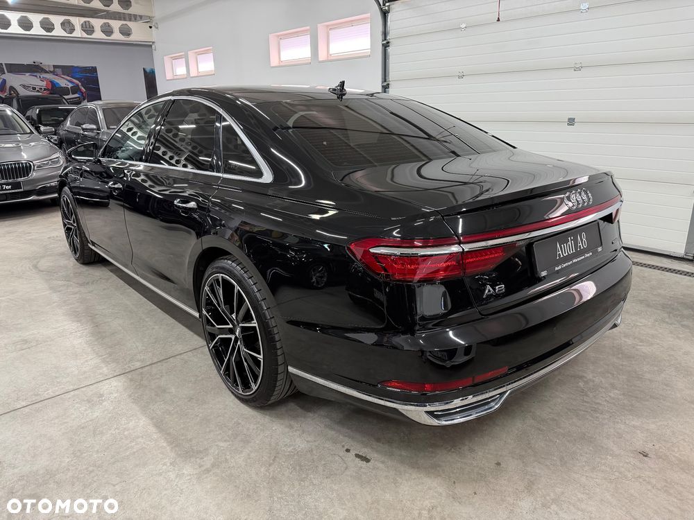 Audi A8 - 11