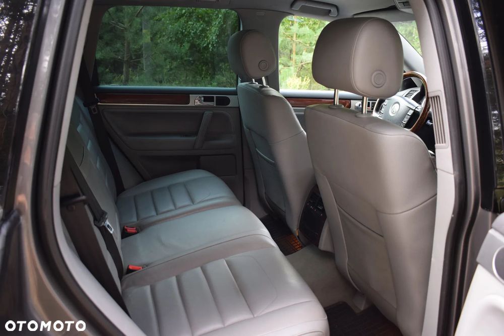 Volkswagen Touareg 3.0 V6 TDI DPF Tiptr - 13