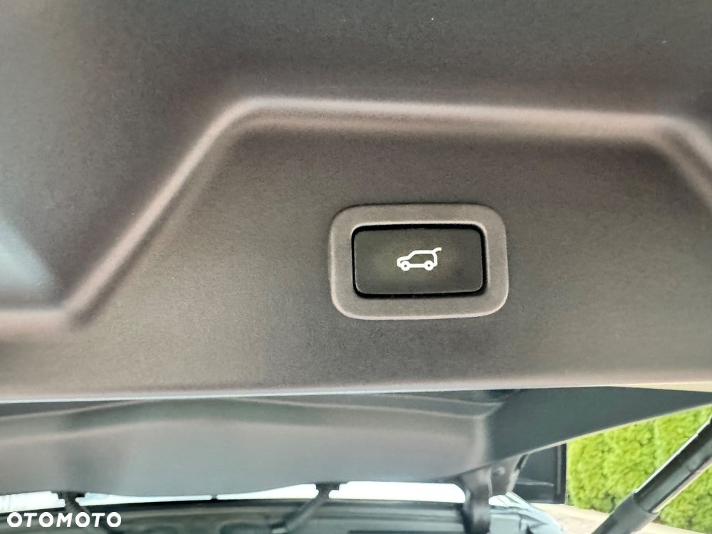 Land Rover Range Rover 4.4SD V8 AB Black - 36