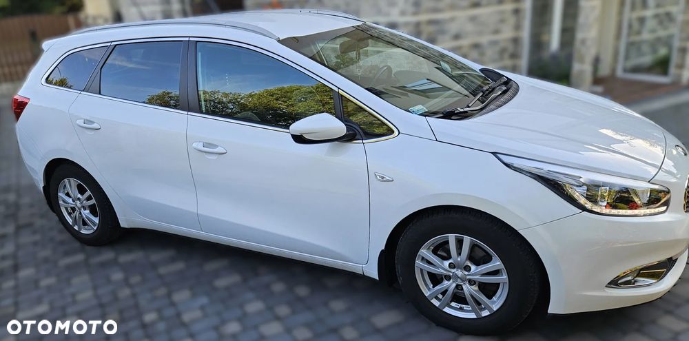 Kia Ceed - 3