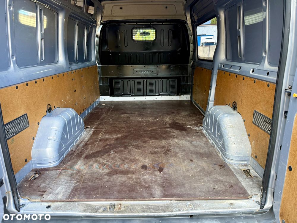 Ford Transit - 27